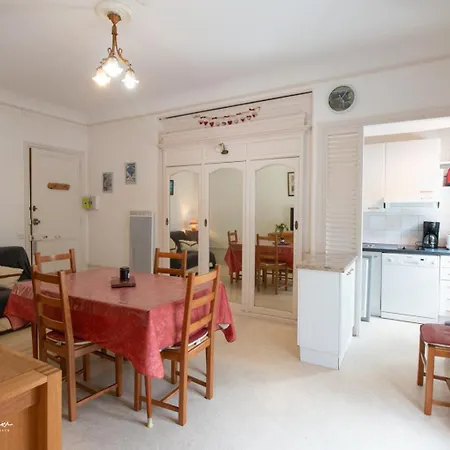Pyrénées Palace Appartement Bagnères-de-Luchon